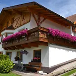 Haus Romantica