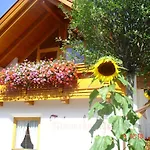 Haus Romantica *